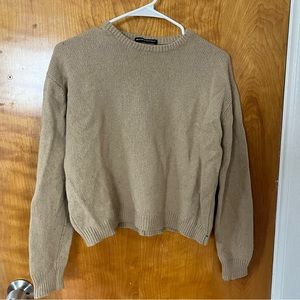 Brandy Melville crew neck sweater